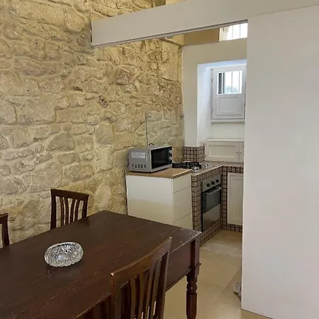 Li Turnisi Daire Lecce